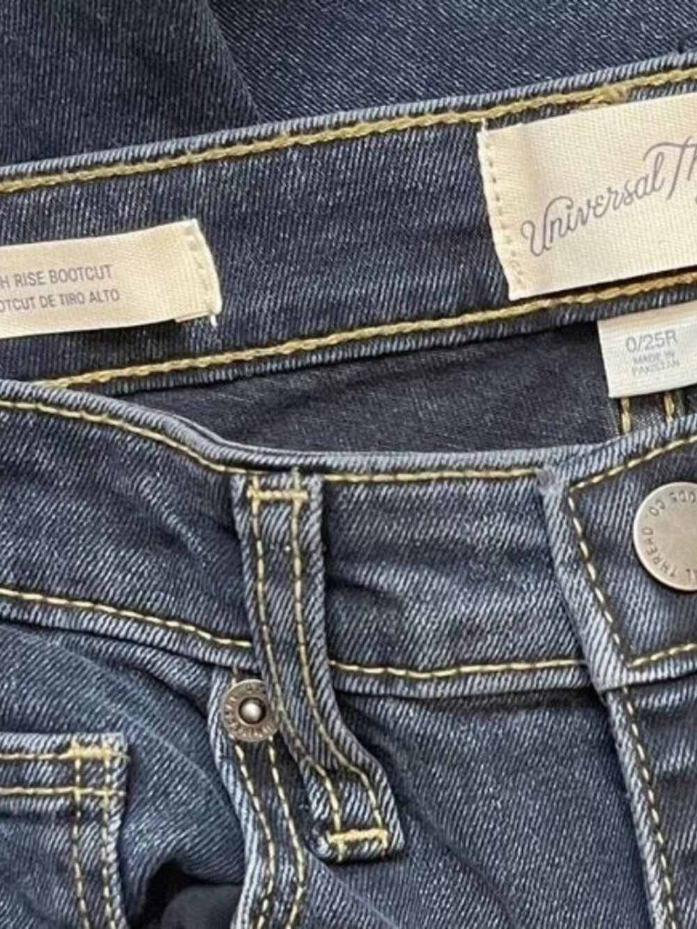 Universal Thread Women's High-Rise Bootcut Denim Jeans 0/25R - Picture 7 of 9